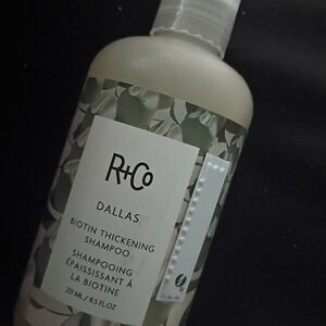 R+Co Dallas Biotin Thickening Shampoo - Light Green Bottle